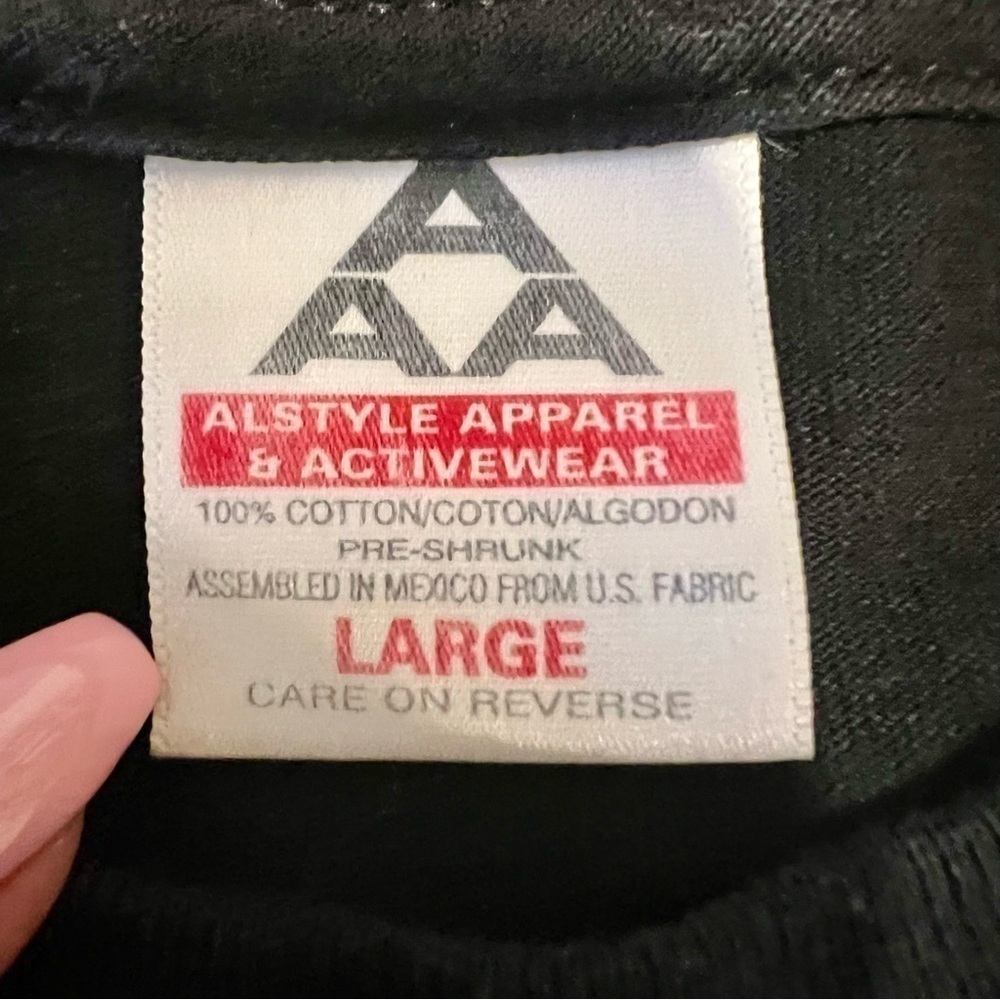 Vintage WWF EDGE And CHRISTIAN
Wrestling T Shirt - Picture 6 of 9